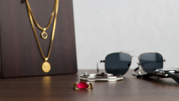 Men’s Accessories: The Small Details That Define Style